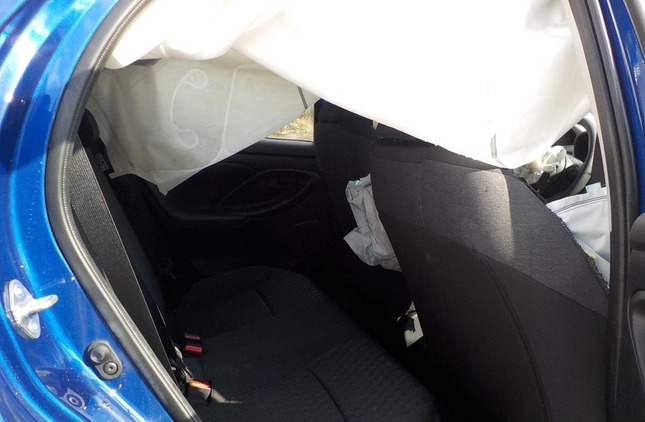 Toyota Yaris cena 36900 przebieg: 6052, rok produkcji 2023 z Gościno małe 497
